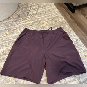 MENS LULULEMON SHORTS